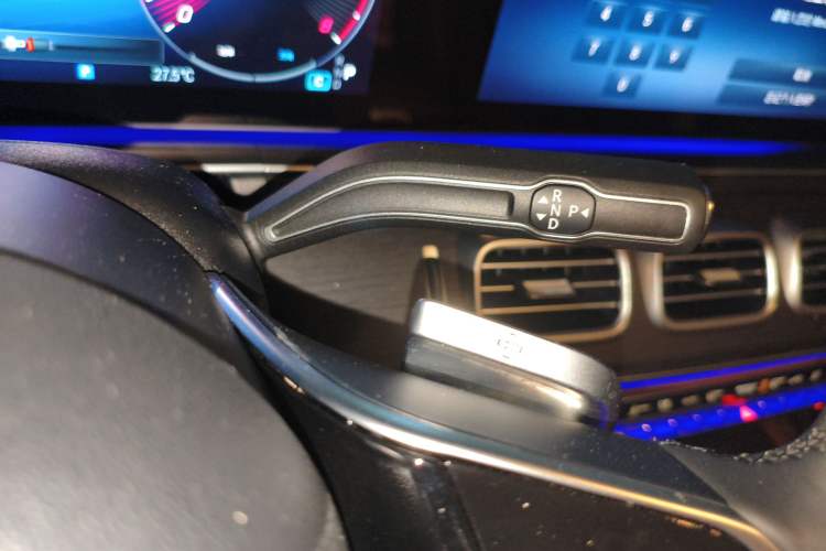 Used Mercedes-Benz GLE 2024 GLE 450 4MATIC Luxury Model Gear Lever