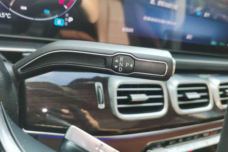 Used Mercedes-Benz GLE 2024 GLE 350 4MATIC Dynamic Edition Gear Lever