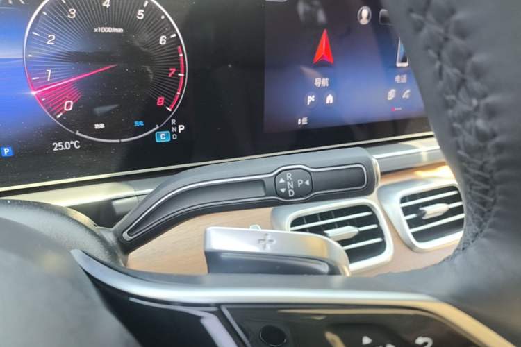 Used Mercedes-Benz GLE 2024 GLE 450 4MATIC Stylish Model Gear Lever