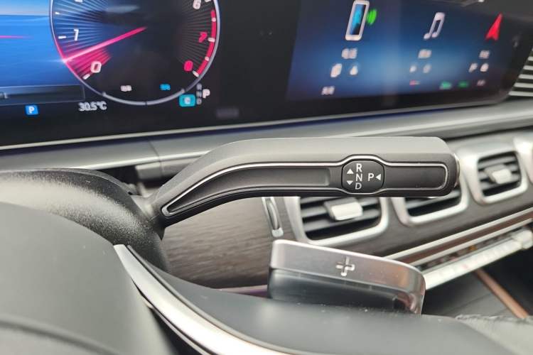 Used Mercedes-Benz GLE 2024 GLE 450 4MATIC Luxury Model Gear Lever