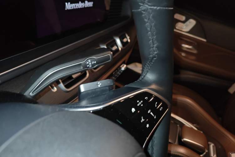 Used Mercedes-Benz GLE 2024 GLE 450 4MATIC Luxury Model Gear Lever