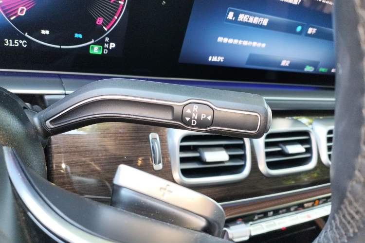 Used Mercedes-Benz GLE 2024 GLE 350 4MATIC Stylish Model Gear Lever