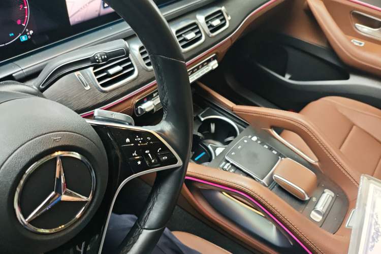 Used Mercedes-Benz GLE 2024 GLE 450 4MATIC Luxury Model Gear Lever