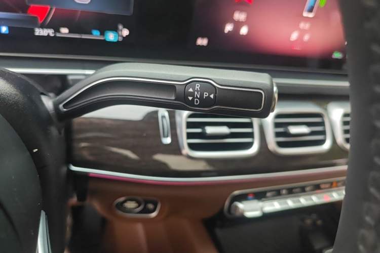 Used Mercedes-Benz GLE 2024 GLE 350 4MATIC Stylish Model Gear Lever