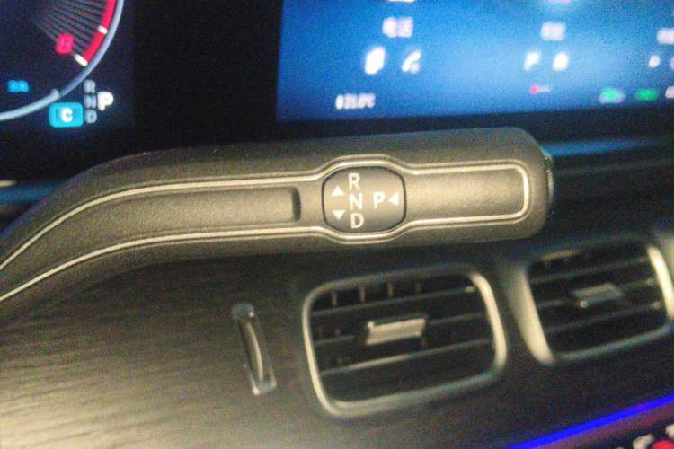 Used Mercedes-Benz GLE 2024 GLE 450 4MATIC Luxury Model Gear Lever