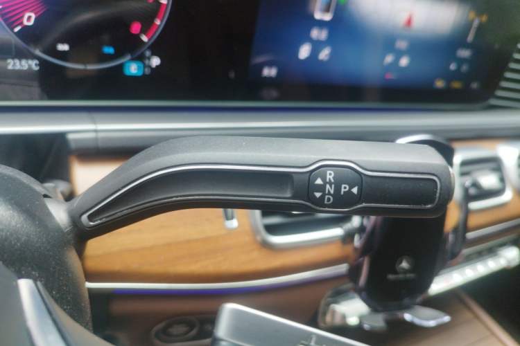 Used Mercedes-Benz GLE 2024 GLE 450 4MATIC Stylish Model Gear Lever