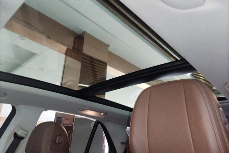 Used Mercedes-Benz GLE 2024 GLE 450 4MATIC Stylish Model Headliner
