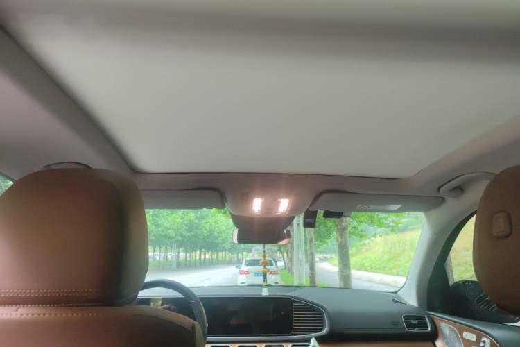 Used Mercedes-Benz GLE 2024 GLE 450 4MATIC Stylish Model Headliner