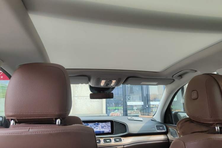 Used Mercedes-Benz GLE 2024 GLE 450 4MATIC Stylish Model Headliner
