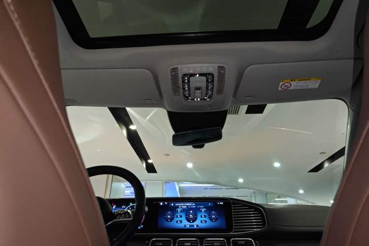 Used Mercedes-Benz GLE 2024 GLE 350 4MATIC Stylish Model Headliner