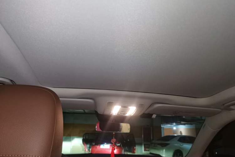 Used Mercedes-Benz GLE 2024 GLE 450 4MATIC Stylish Model Headliner