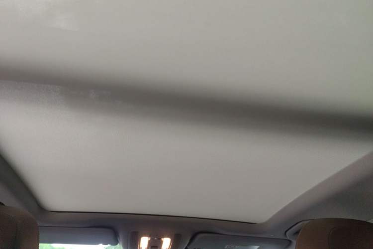 Used Mercedes-Benz GLE 2024 GLE 450 4MATIC Luxury Model Headliner