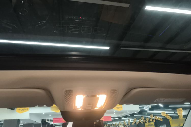 Used Mercedes-Benz GLE 2024 Refreshed GLE 350 4MATIC Stylish Edition Headliner