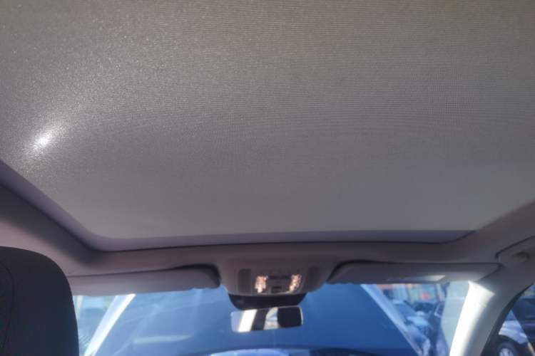 Used Mercedes-Benz GLE 2024 GLE 450 4MATIC Luxury Model Headliner
