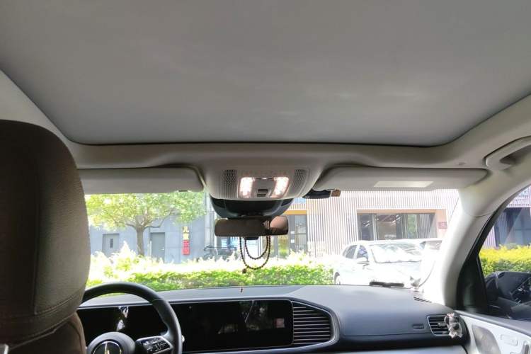 Used Mercedes-Benz GLE 2024 GLE 350 4MATIC Dynamic Edition Headliner