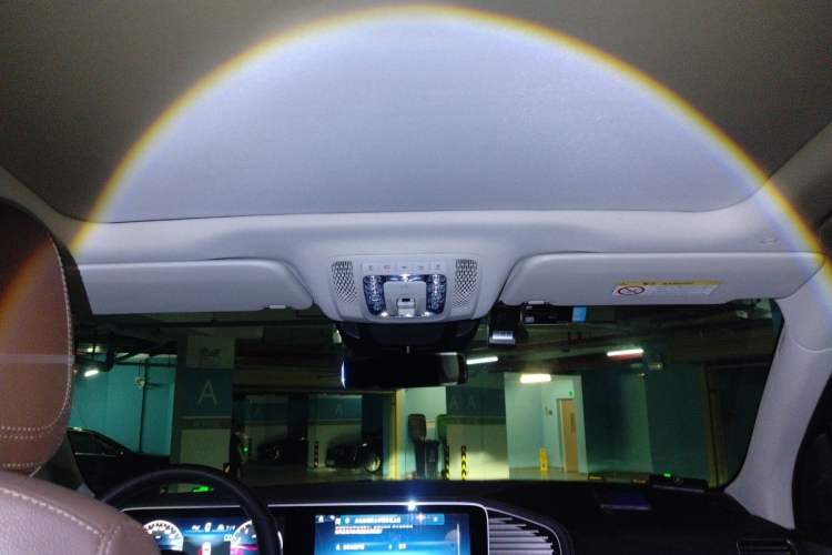 Used Mercedes-Benz GLE 2024 GLE 350 4MATIC Dynamic Edition Headliner