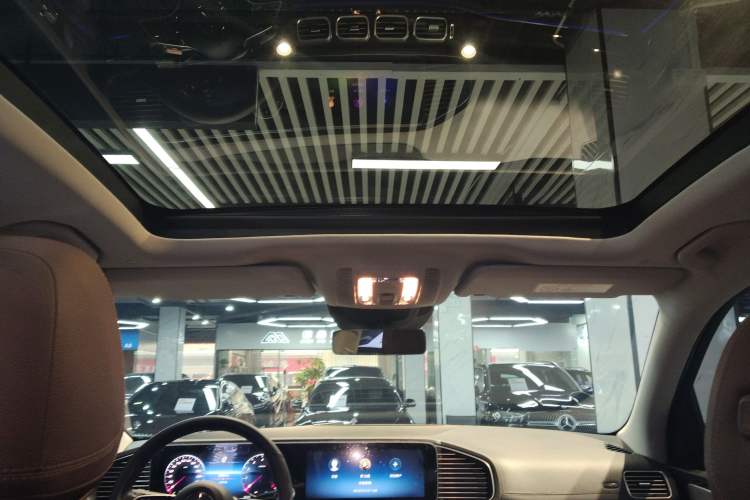 Used Mercedes-Benz GLE 2024 GLE 350 4MATIC Stylish Model Headliner