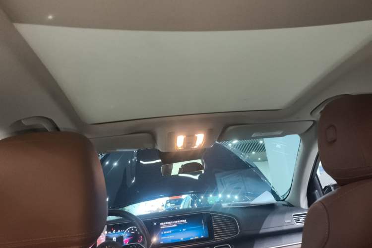 Used Mercedes-Benz GLE 2024 GLE 450 4MATIC Luxury Model Headliner