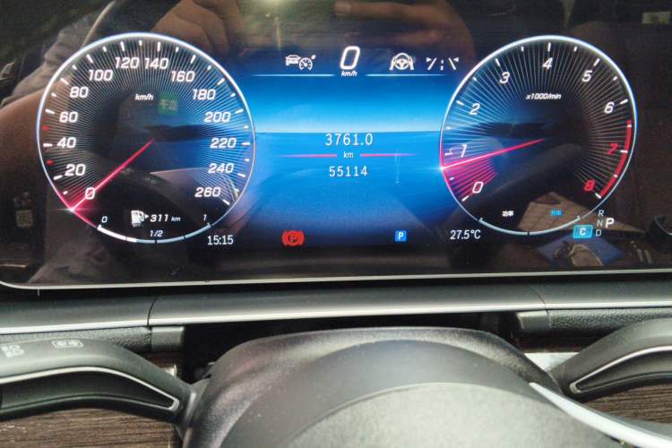 Used Mercedes-Benz GLE 2024 Refreshed GLE 350 4MATIC Stylish Edition Instrument Cluster