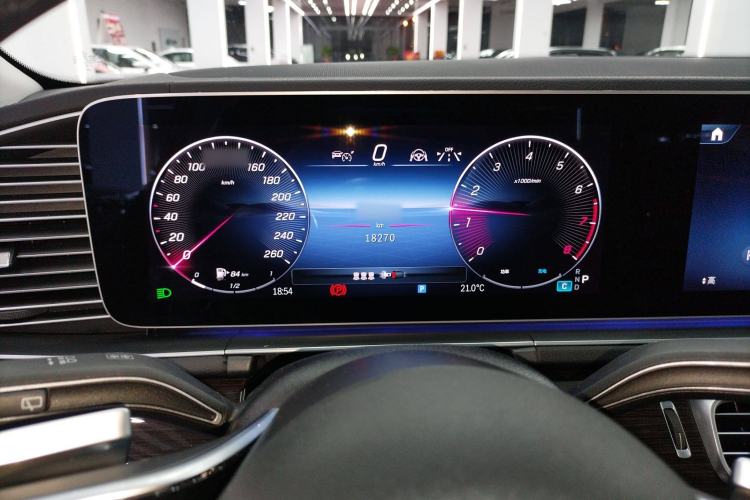Used Mercedes-Benz GLE 2024 Refreshed GLE 350 4MATIC Stylish Edition Instrument Cluster
