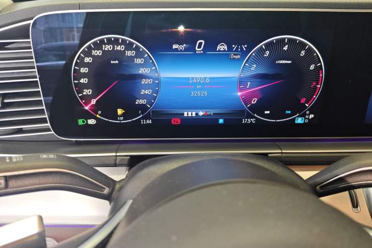 Used Mercedes-Benz GLE 2024 GLE 450 4MATIC AMG Line Instrument Cluster