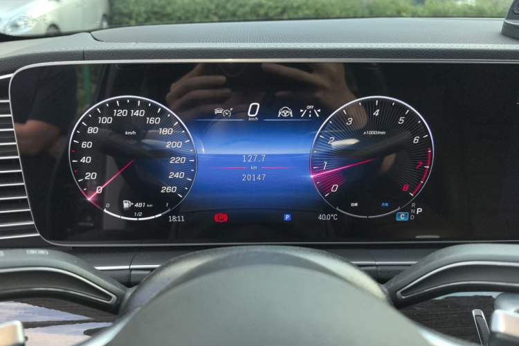 Used Mercedes-Benz GLE 2024 Refreshed GLE 350 4MATIC Stylish Edition Instrument Cluster