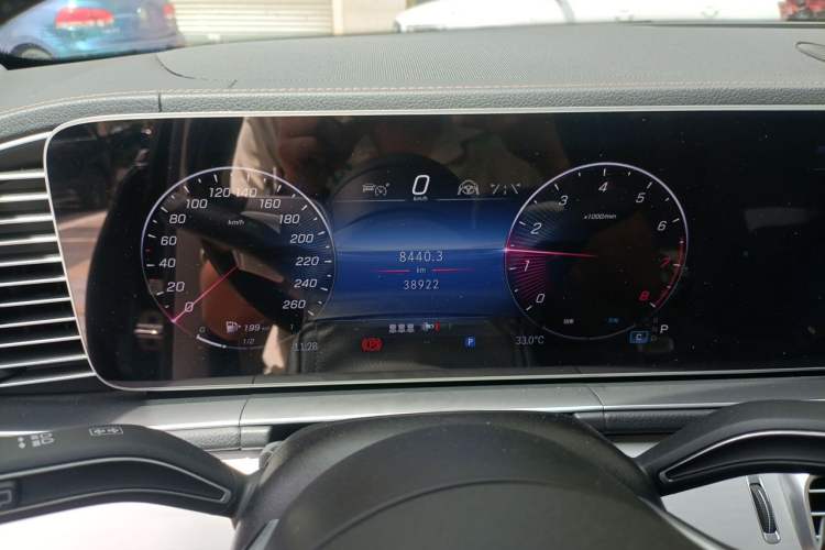 Used Mercedes-Benz GLE 2024 GLE 350 4MATIC Dynamic Edition Instrument Cluster