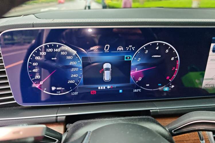 Used Mercedes-Benz GLE 2024 GLE 450 4MATIC Stylish Model Instrument Cluster