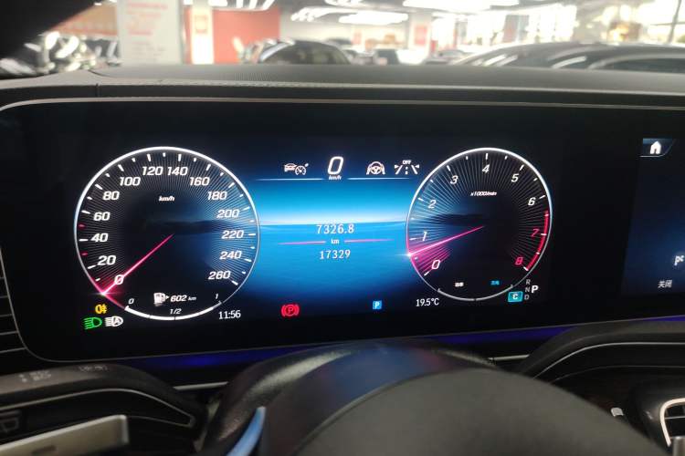 Used Mercedes-Benz GLE 2024 Refreshed GLE 350 4MATIC Stylish Edition Instrument Cluster