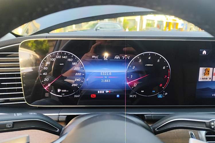 Used Mercedes-Benz GLE 2024 GLE 450 4MATIC Stylish Model Instrument Cluster