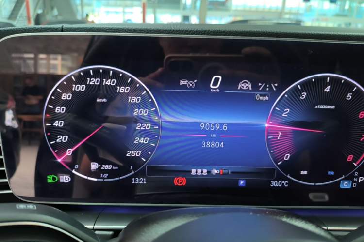 Used Mercedes-Benz GLE 2024 GLE 350 4MATIC Dynamic Edition Instrument Cluster