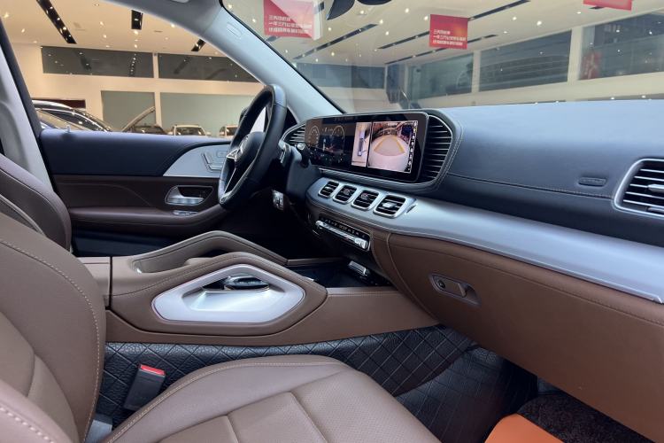Used Mercedes-Benz GLE 2024 GLE 350 4MATIC Dynamic Edition Interior 10
