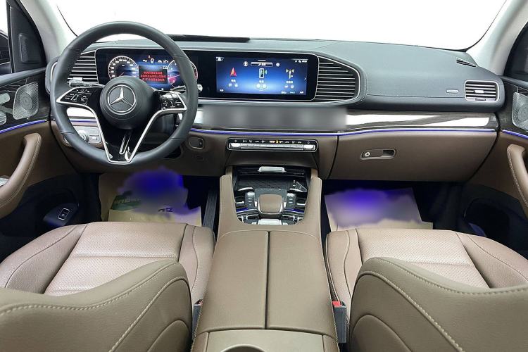 Used Mercedes-Benz GLE 2024 Refreshed GLE 350 4MATIC Stylish Edition Interior 2