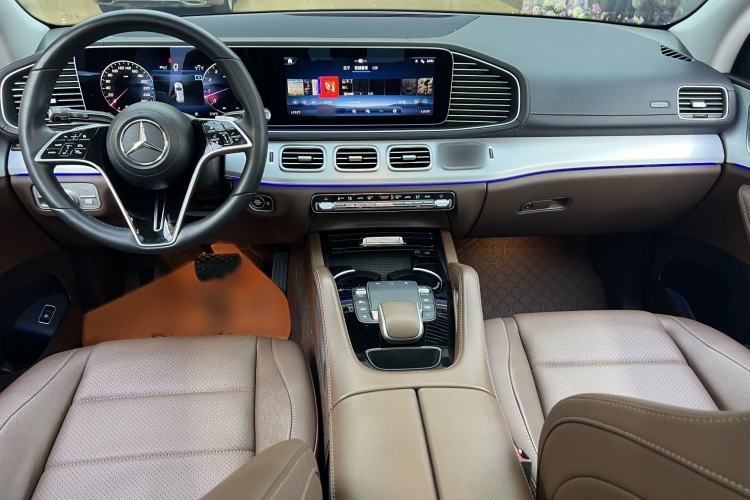Used Mercedes-Benz GLE 2024 GLE 350 4MATIC Dynamic Edition Interior 2