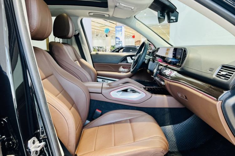 Used Mercedes-Benz GLE 2024 Refreshed GLE 350 4MATIC Stylish Edition Interior 2