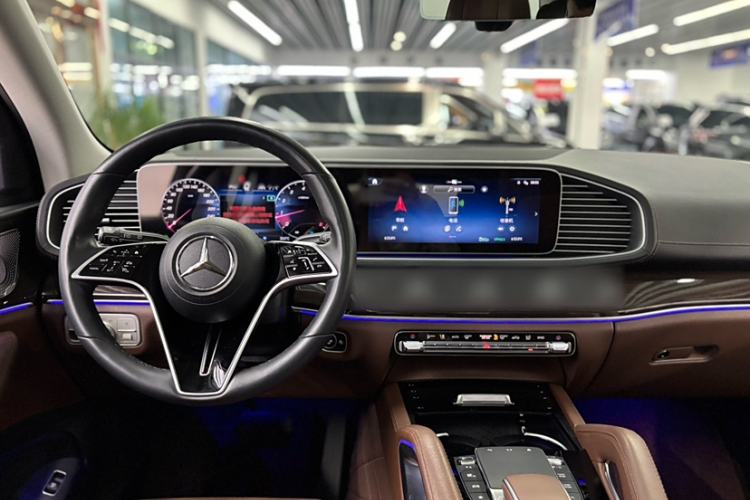 Used Mercedes-Benz GLE 2024 Refreshed GLE 350 4MATIC Stylish Edition Interior 2