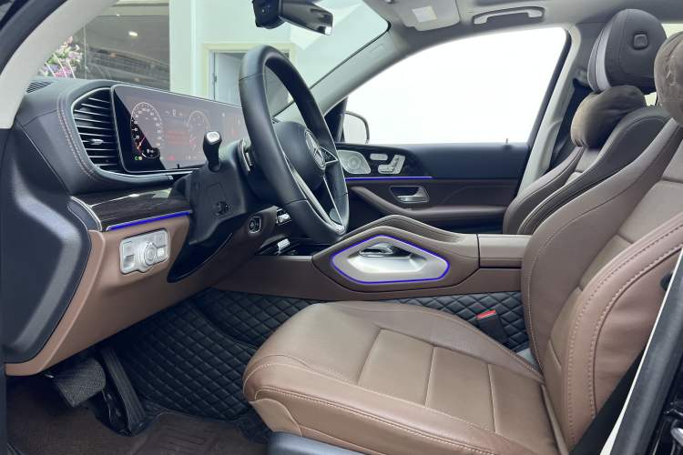 Used Mercedes-Benz GLE 2024 GLE 350 4MATIC Stylish Model Interior 6