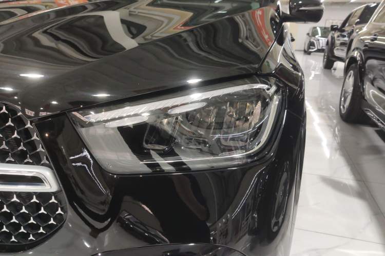 Used Mercedes-Benz GLE 2024 GLE 450 4MATIC AMG Line Left Front Headlight