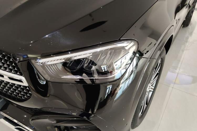 Used Mercedes-Benz GLE 2024 Refreshed GLE 350 4MATIC Stylish Edition Left Front Headlight