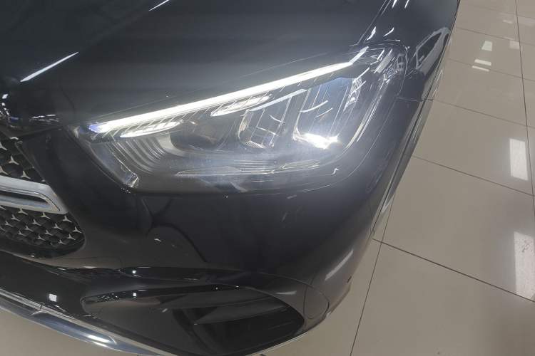 Used Mercedes-Benz GLE 2024 GLE 450 4MATIC AMG Line Left Front Headlight