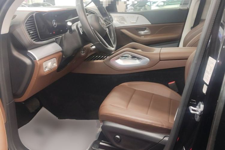 Used Mercedes-Benz GLE 2024 GLE 450 4MATIC AMG Line Left Front Seat