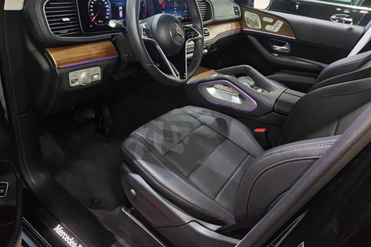 Used Mercedes-Benz GLE 2024 GLE 450 4MATIC Stylish Model Left Front Seat