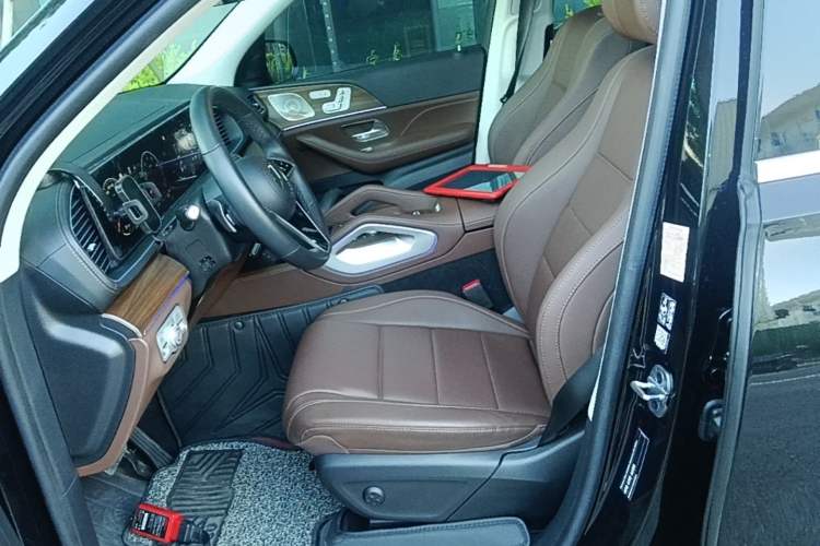 Used Mercedes-Benz GLE 2024 GLE 450 4MATIC Stylish Model Left Front Seat