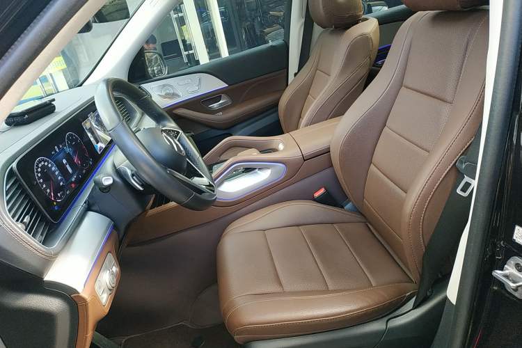Used Mercedes-Benz GLE 2024 GLE 350 4MATIC Dynamic Edition Left Front Seat