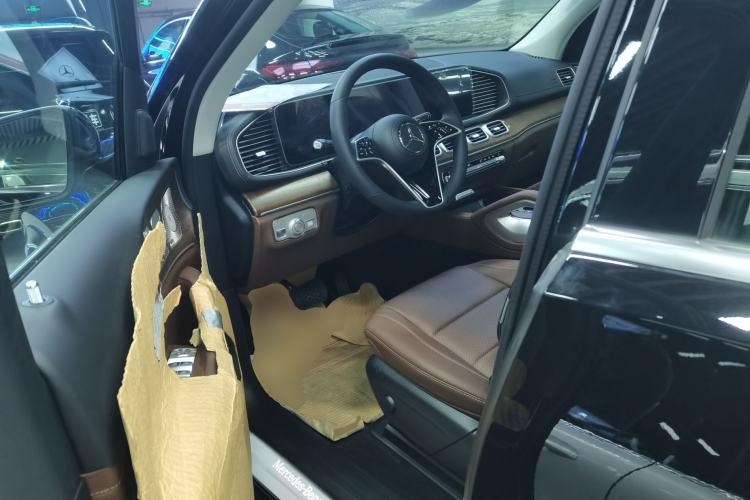 Used Mercedes-Benz GLE 2024 GLE 450 4MATIC Stylish Model Left Front Seat