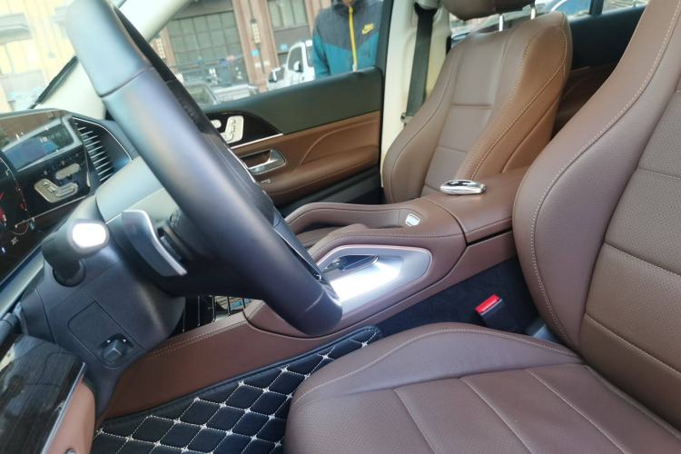 Used Mercedes-Benz GLE 2024 GLE 350 4MATIC Stylish Model Left Front Seat