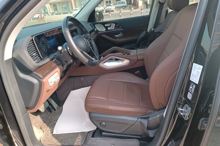 Used Mercedes-Benz GLE 2024 Refreshed GLE 350 4MATIC Stylish Edition Left Front Seat