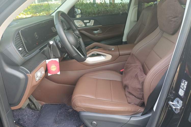 Used Mercedes-Benz GLE 2024 GLE 450 4MATIC Luxury Model Left Front Seat