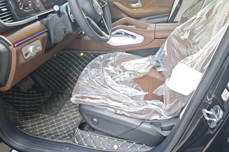 Used Mercedes-Benz GLE 2024 GLE 450 4MATIC Stylish Model Left Front Seat