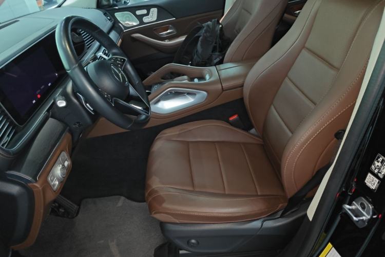 Used Mercedes-Benz GLE 2024 GLE 450 4MATIC Luxury Model Left Front Seat